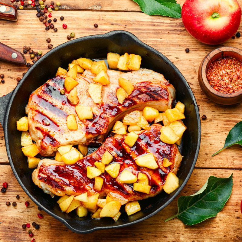 Varkenshaas met appel- en uienpansaus