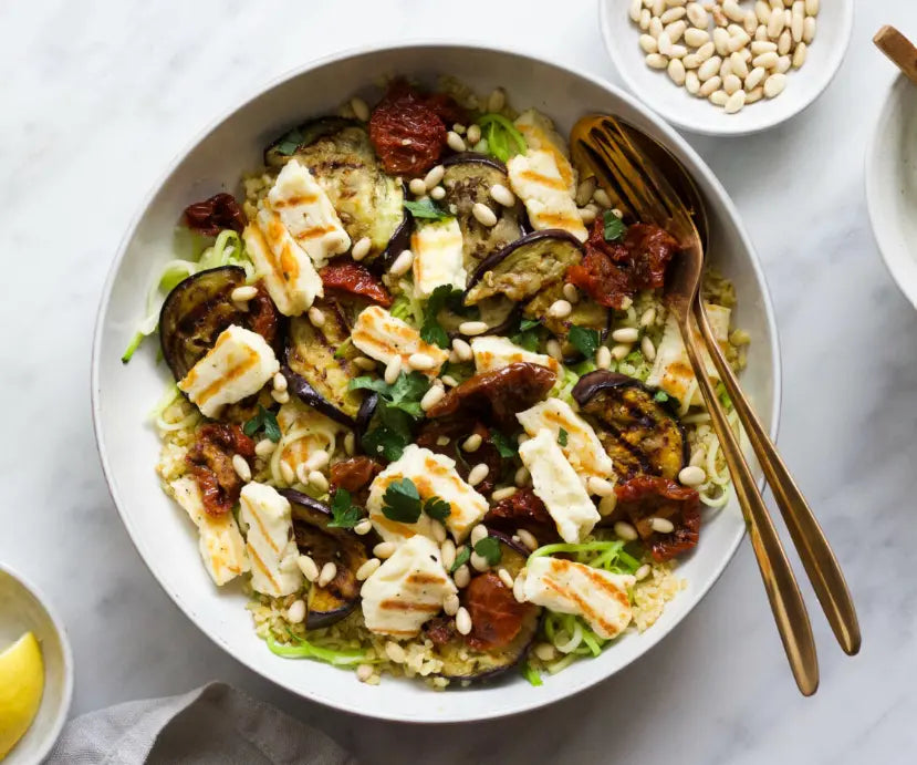 Gegrilde-aubergine-halloumi-salade-met-bulgur Tuana Shop