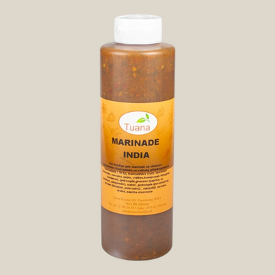 TuanaShop BV India Marinade in een fles van 500 ml met een rijke mix van authentieke Indiase kruiden en specerijen.
