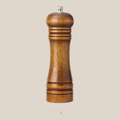 TuanaShop BV houten peper- en zoutmolen van 22 cm met keramisch maalwerk en metalen draaiknop voor instelbare maalgraad.
