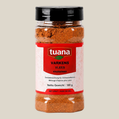 TuanaShop BV varkensvlees kruidenmix in een doorzichtige kruidenpot met zwart deksel voor een hartige smaak.