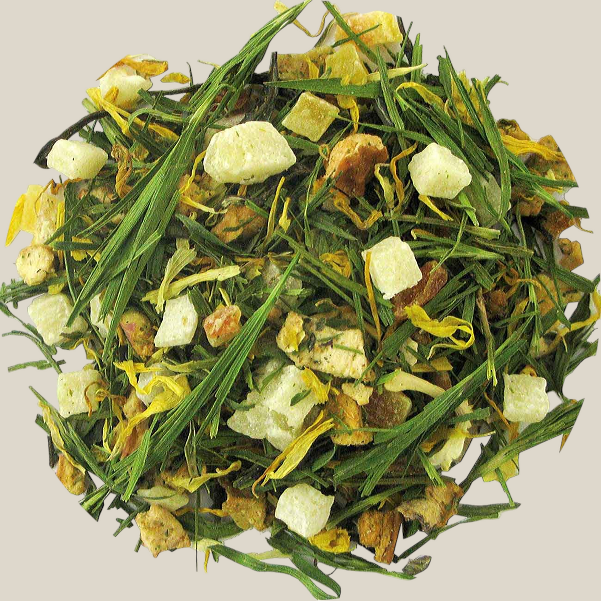 TuanaShop BV Bamboe Vruchten Thee met gedroogde ananas, appel, papaja, bamboeblad en goudsbloem in een losse blend.