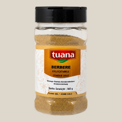 TuanaShop BV Berbere kruidenmix in een doorzichtige pot van 160 gram met een zwarte dop.