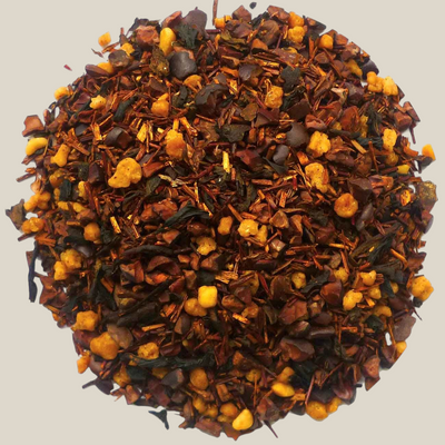 TuanaShop BV Chocolate Cookie thee melange met rooibos, zwarte thee, cacaobonen en amandelstukjes