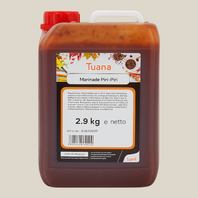 TuanaShop BV Piri Piri marinade in een grote 2,9 kg jerrycan met rode chilipepers en kruiden voor vlees en vis